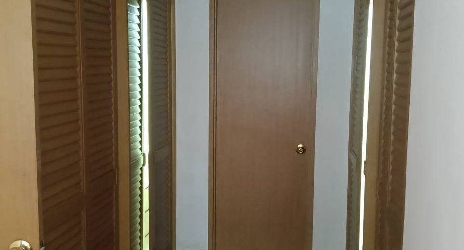 Condo en venta y en alquiler de 1 habitaciones en Khlong San, Bangkok
