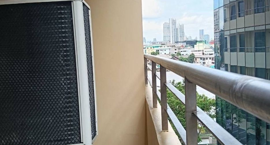 Condo en venta y en alquiler de 1 habitaciones en Khlong San, Bangkok