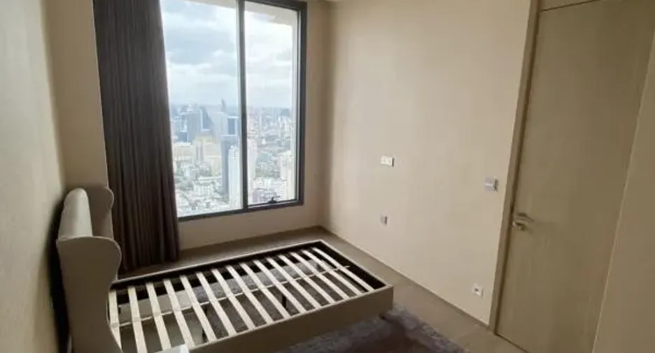 For sale 2 bedrooms condo in Watthana, Bangkok