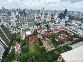 For sale 2 bedrooms condo in Watthana, Bangkok