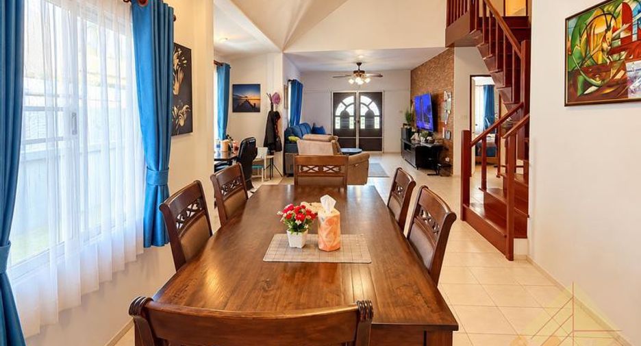 For sale 3 bedrooms townhouse in Bang Lamung, Chonburi