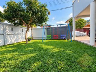 For sale 3 bedrooms townhouse in Bang Lamung, Chonburi