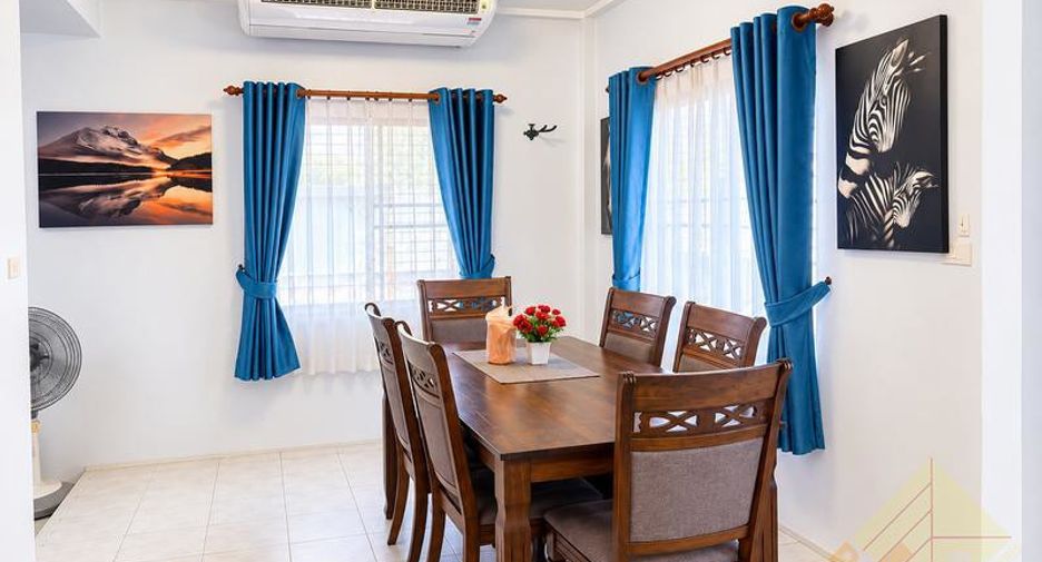 For sale 3 bedrooms townhouse in Bang Lamung, Chonburi