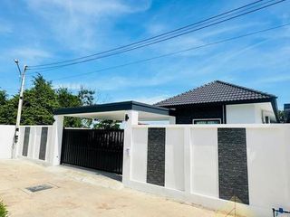 For sale 3 bedrooms house in Bang Lamung, Chonburi