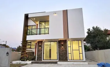 出售 3 卧室 独立屋 在 San Sai, Chiang Mai