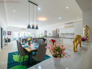 For rent 12 ベッドルーム house in Bang Lamung, Chonburi