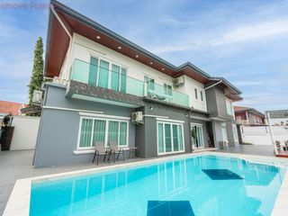 Haus zum Kauf mit 4 Zimmer in Bang Lamung, Chonburi