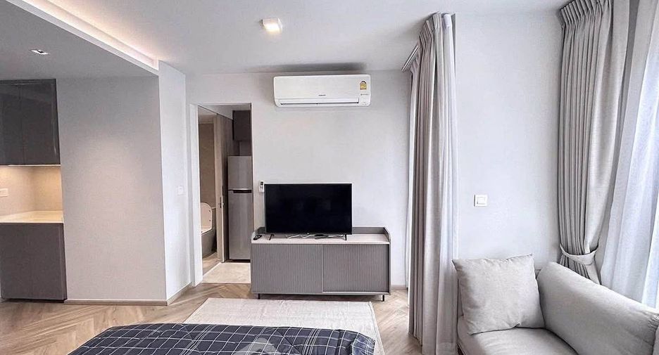 For sale 1 bed condo in Watthana, Bangkok