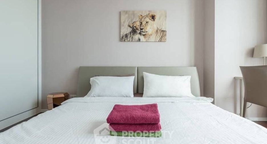 For sale 2 bedrooms condo in Watthana, Bangkok