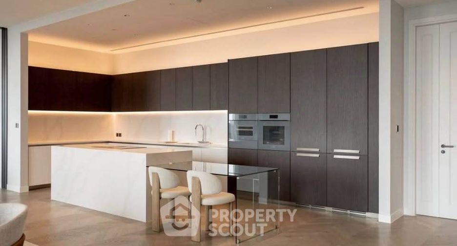For rent and for sale 3 bedrooms condo in Sathon, Bangkok