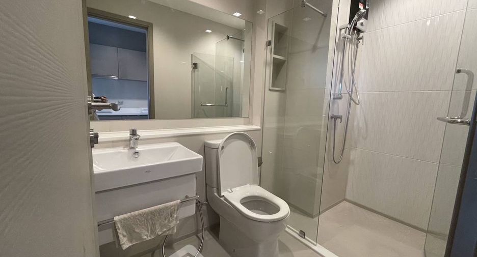 For sale 1 bed condo in Huai Khwang, Bangkok