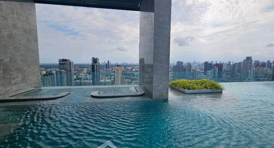 For rent 1 bed condo in Watthana, Bangkok