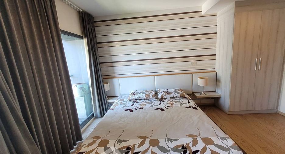 Condo en alquiler de 1 habitaciones en Khlong Toei, Bangkok
