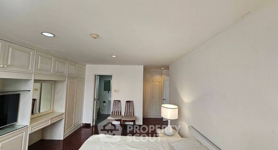 Wohnung zur Miete mit 2 Zimmer in Watthana, Bangkok