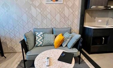 For rent 1 bed condo in Huai Khwang, Bangkok