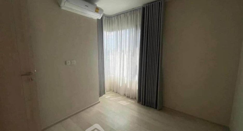 For rent 2 bedrooms condo in Pathum Wan, Bangkok