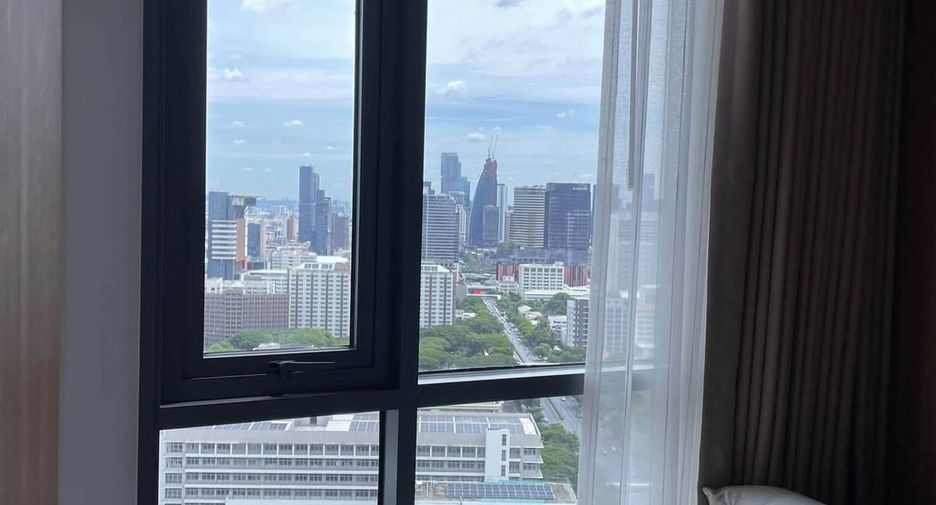 For rent 1 bed condo in Bang Rak, Bangkok