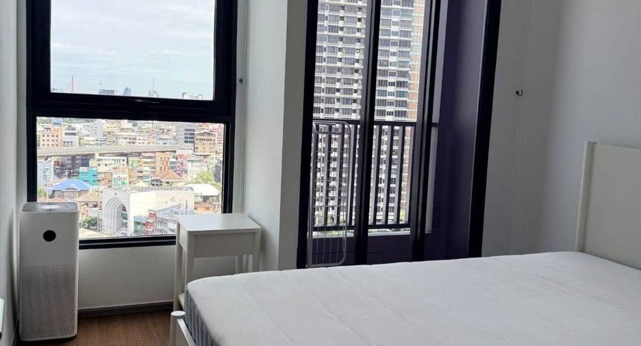 Wohnung zur Miete mit 1 Zimmer in Bang Rak, Bangkok