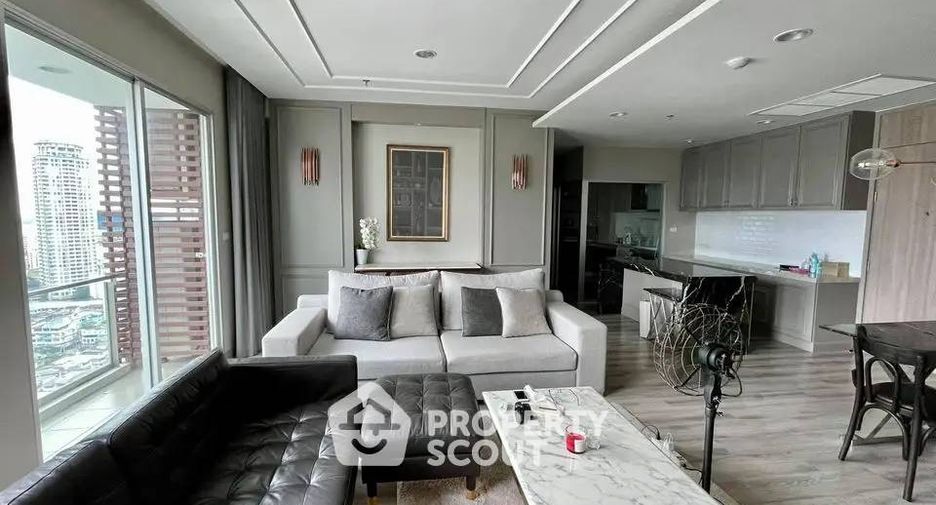 For rent 3 bedrooms condo in Sathon, Bangkok