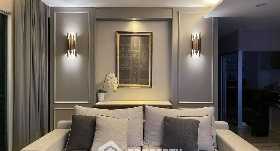 For rent 3 bedrooms condo in Sathon, Bangkok
