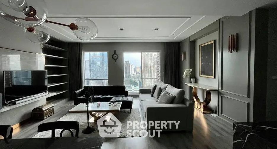 For rent 3 bedrooms condo in Sathon, Bangkok