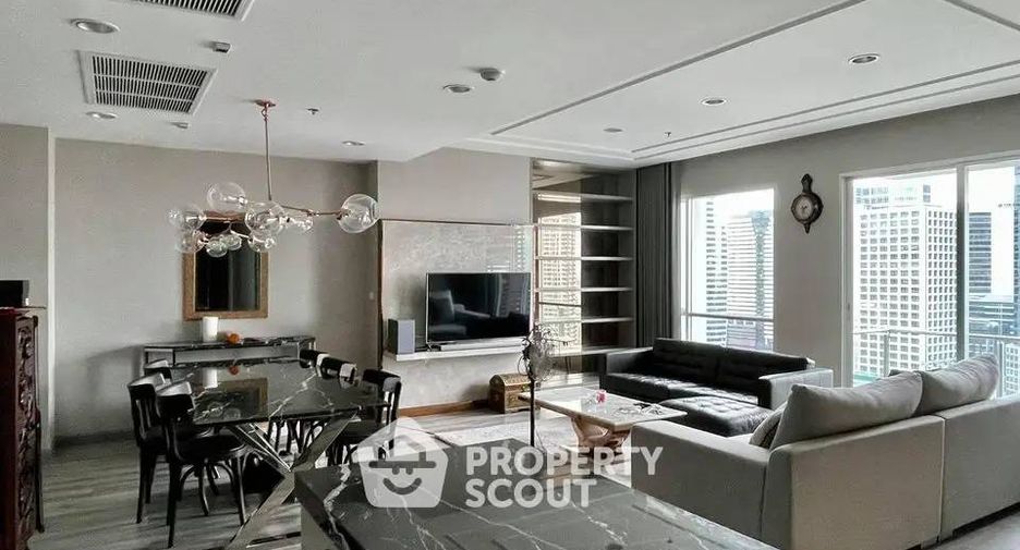 For rent 3 bedrooms condo in Sathon, Bangkok