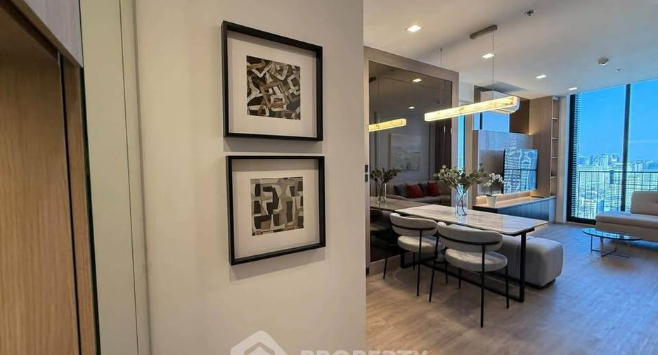 For rent 2 bedrooms condo in Watthana, Bangkok