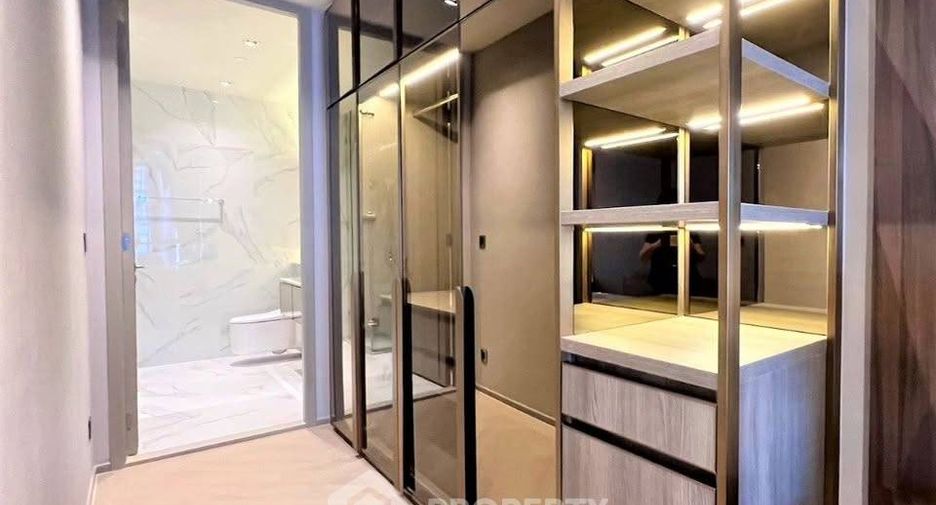 Condo en alquiler de 2 habitaciones en Sathon, Bangkok