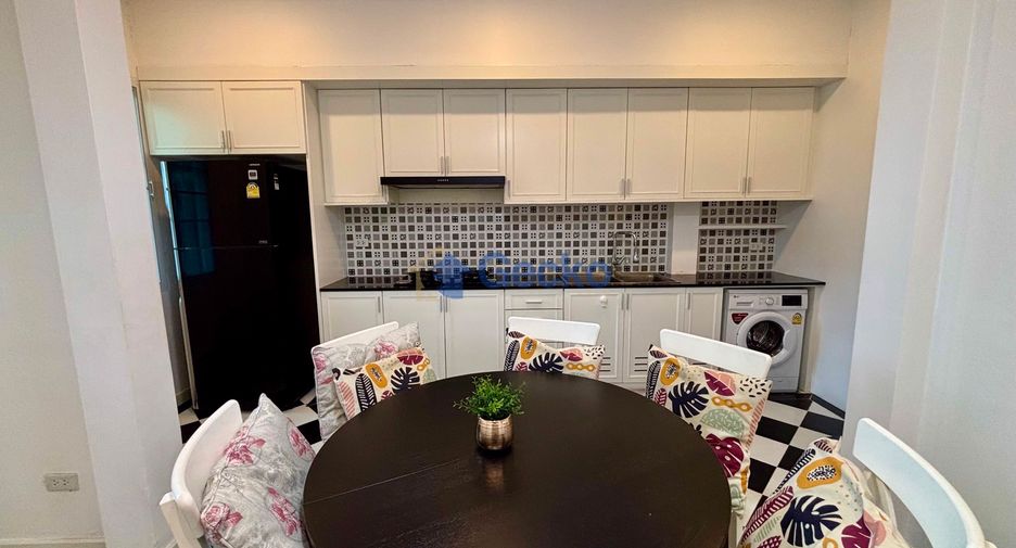 Haus zur Miete mit 3 Zimmer in Bang Lamung, Chonburi