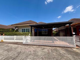 Haus zur Miete mit 3 Zimmer in Bang Lamung, Chonburi