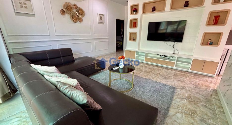 Haus zur Miete mit 3 Zimmer in Bang Lamung, Chonburi