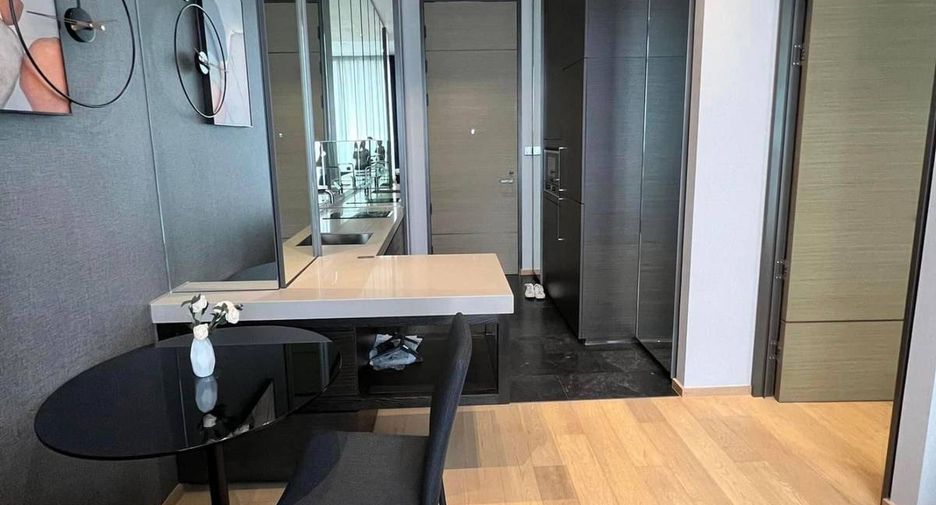 Condo en alquiler de 1 habitaciones en Pathum Wan, Bangkok