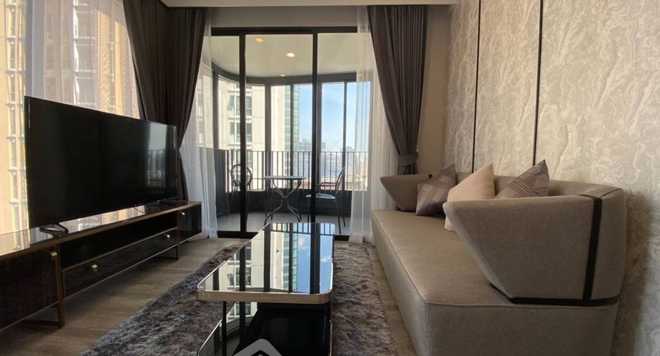 For rent 2 bedrooms condo in Watthana, Bangkok