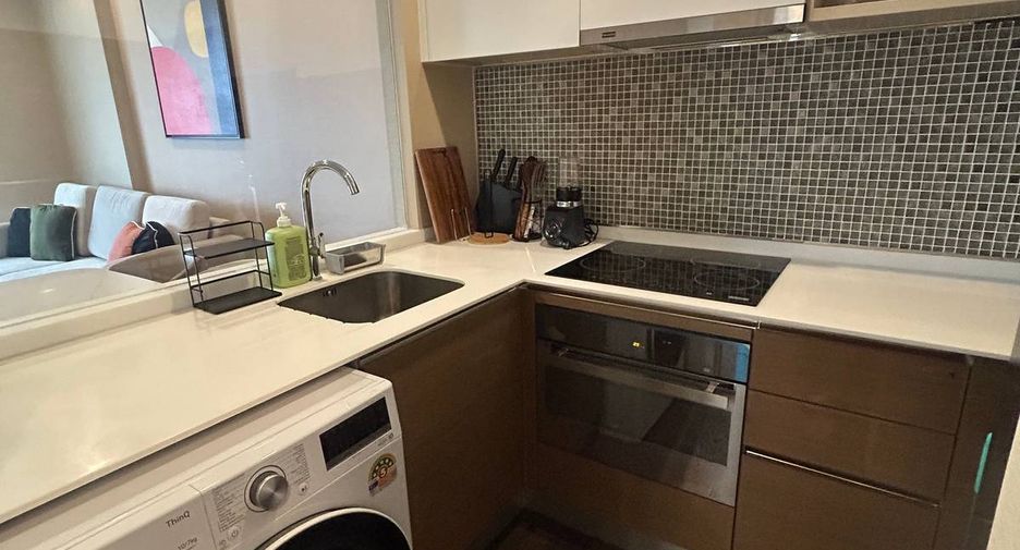 Condo en alquiler de 2 habitaciones en Chatuchak, Bangkok