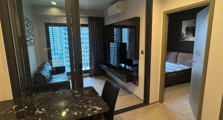 Wohnung zur Miete mit 1 Zimmer in Huai Khwang, Bangkok