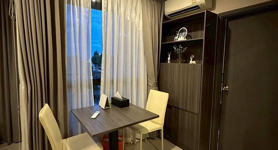 À louer 2 chambres condo à Bang Na, Bangkok