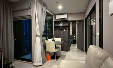 À louer 2 chambres condo à Bang Na, Bangkok