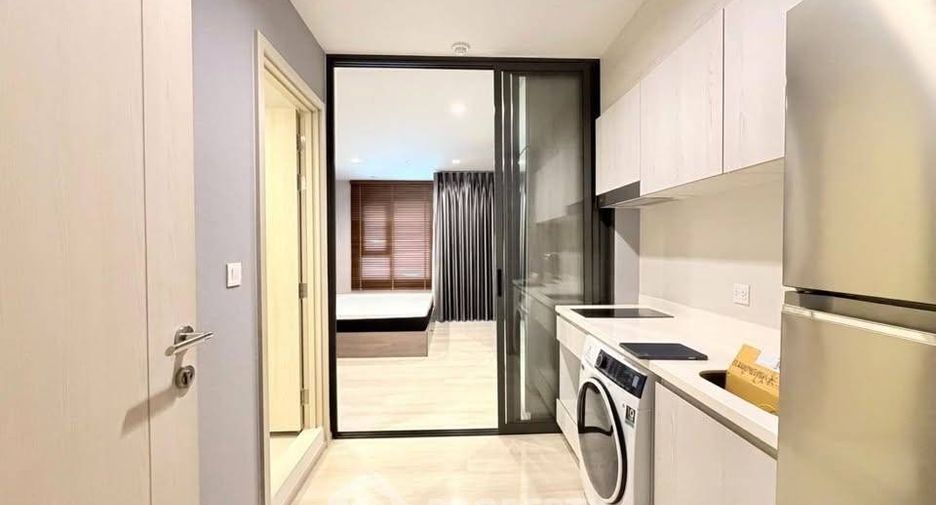 For rent 1 bed condo in Pathum Wan, Bangkok
