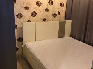 Wohnung zur Miete mit 2 Zimmer in Phra Khanong, Bangkok