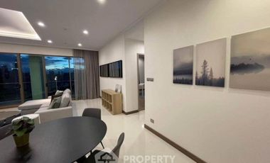 Condo en alquiler de 3 habitaciones en Watthana, Bangkok