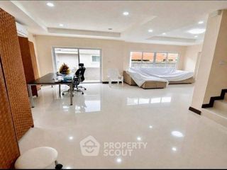 For rent 3 ベッドルーム house in Si Racha, Chonburi