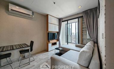 À louer 2 chambres condo à Huai Khwang, Bangkok