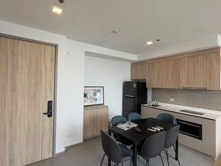 Condo en alquiler de 2 habitaciones en Ratchathewi, Bangkok