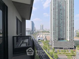 À louer 2 chambres condo à Huai Khwang, Bangkok