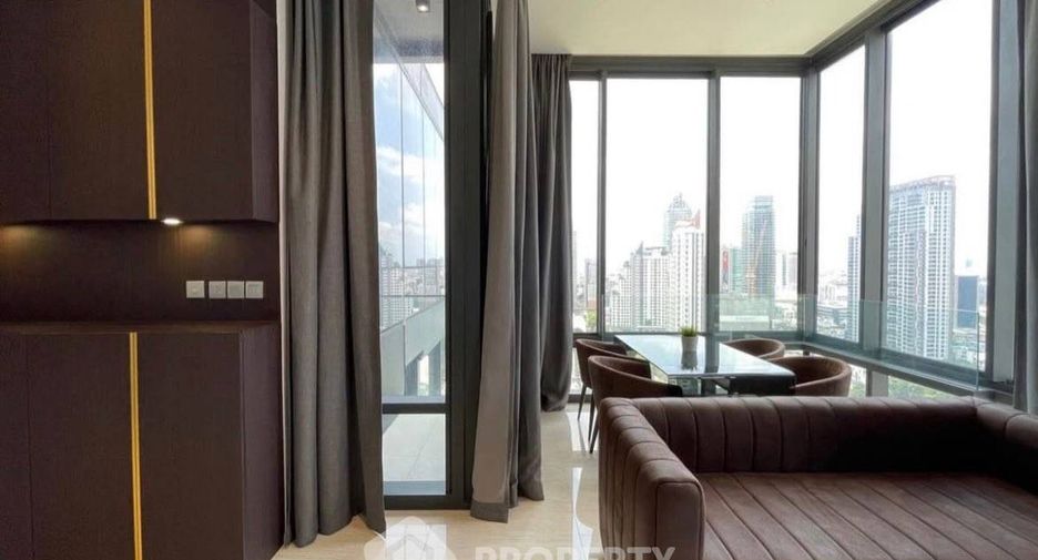 For rent 2 bedrooms condo in Bang Rak, Bangkok
