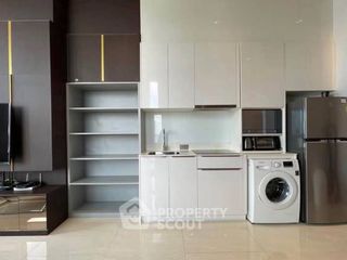 For rent 2 bedrooms condo in Bang Rak, Bangkok