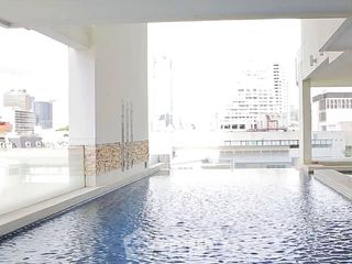 Condo en alquiler de 1 habitaciones en Sathon, Bangkok