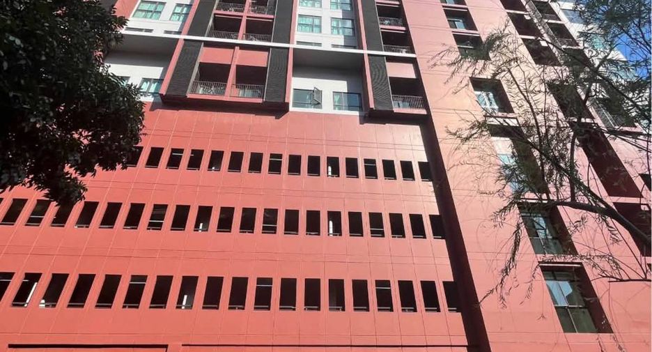 Condo en alquiler de 1 habitaciones en Khlong Toei, Bangkok