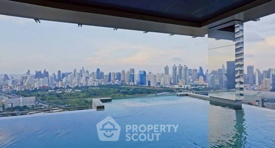Condo en alquiler de 1 habitaciones en Sathon, Bangkok