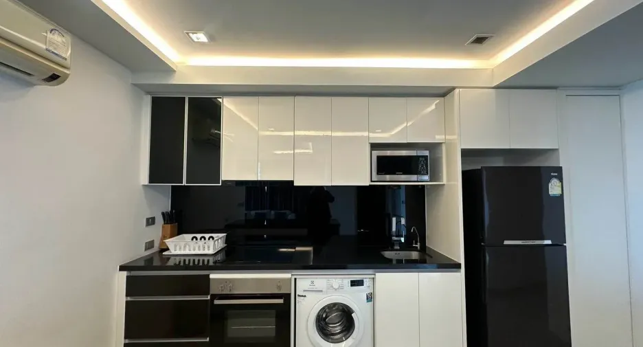 For rent 2 bedrooms condo in Bang Lamung, Chonburi
